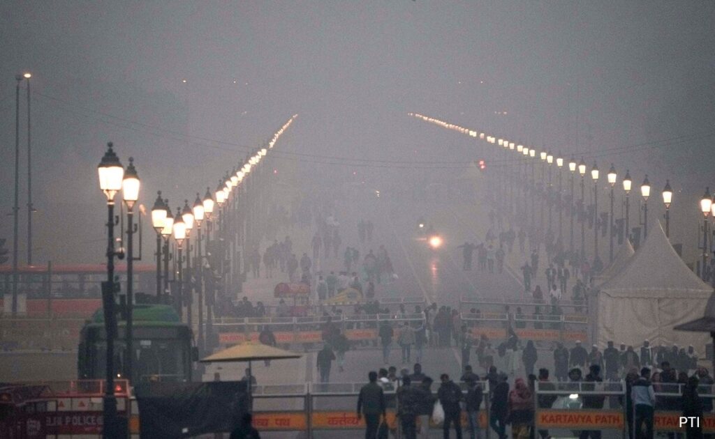 Red Alert As Delhi Records Coldest Day Of Season, Temperature Drops To...