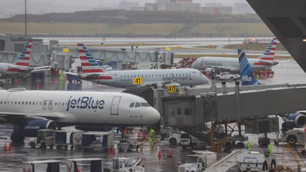 Flights canceled, delayed as weather, Max 9 grounding disrupt travel