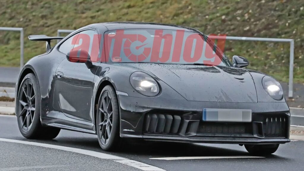 Refreshed Porsche 911 expected with 3.6-liter flat-six and the first hybrid