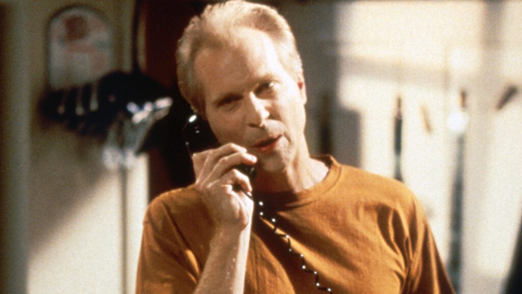 'Seinfeld' Actor Peter Crombie Dead at 71, Played 'Crazy Joe Davola'