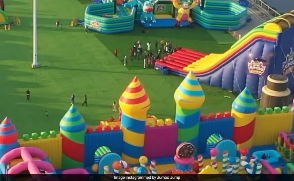 This Pakistani Bouncy Castle Is Officially Named The Largest In The World