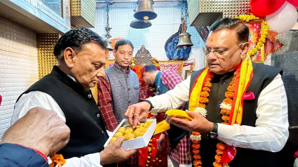 Newly appointed Congress Uttar Pradesh in-charge Avinash Pande offers prayers at Hanuman temple in Lucknow on Saturday