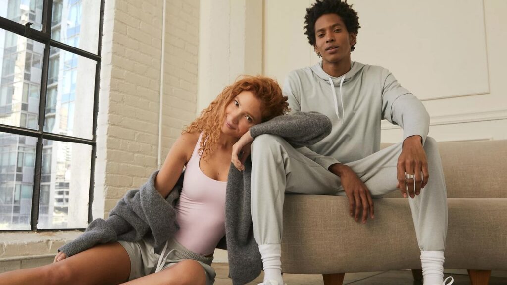 10 Best lululemon Valentine's Day Gifts in 2024: Shop Top Gift Ideas for Men and Women