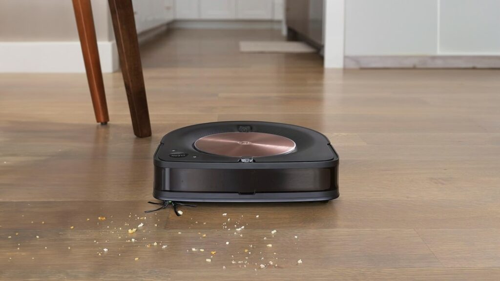 A $1,000 Robot Vacuum Is Now $599.97 At Amazon