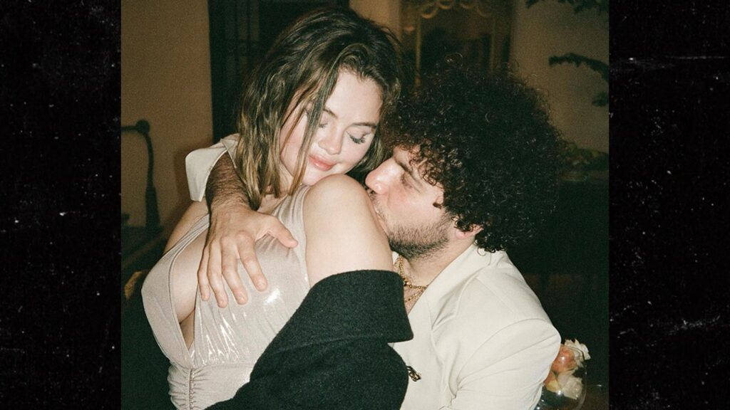 Benny Blanco Grabs Ahold of Selena Gomez's Breast in New PDA Photos