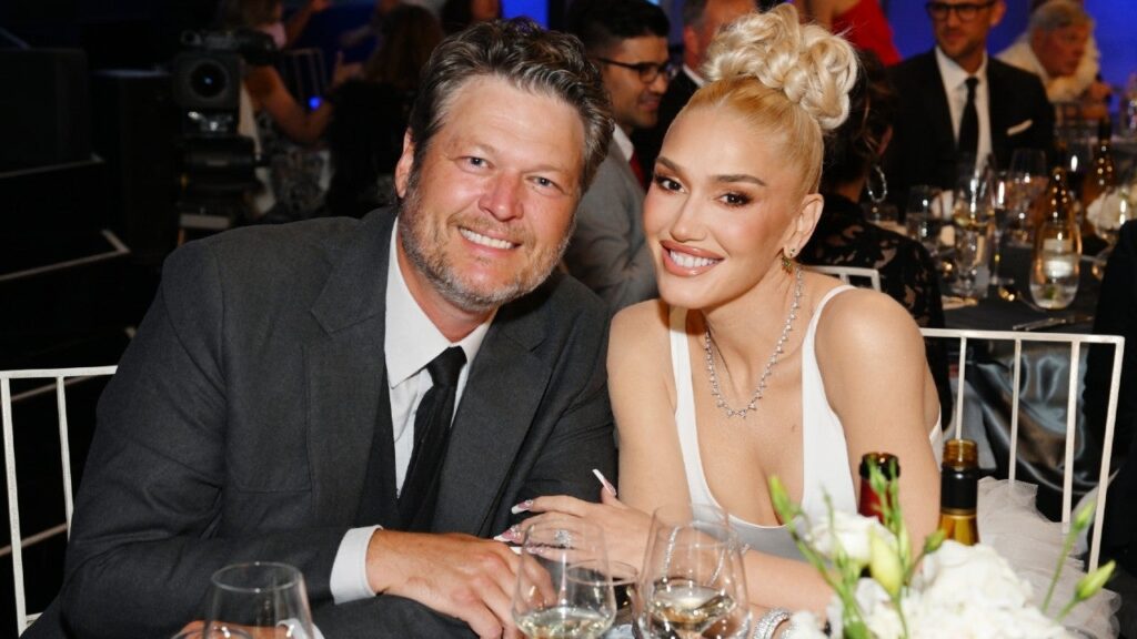 Blake Shelton and Gwen Stefani Announce New Duet 'Purple Irises'