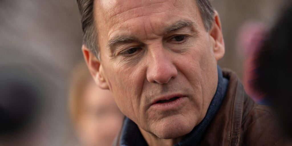 Democrat Tom Suozzi wins special election to replace expelled George Santos