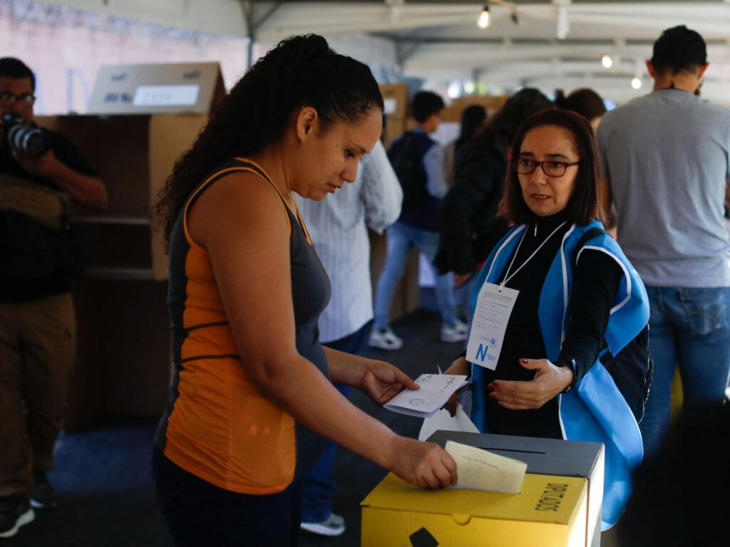 El Salvador votes with Nayib Bukele poised for second presidential term | Elections News