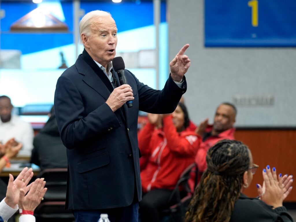 Embattled immigration deal shows rightward lurch for Biden and Democrats | Migration News