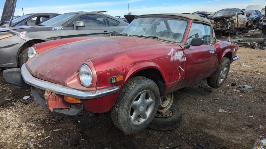 Junkyard Gem: 1976 Triumph Spitfire