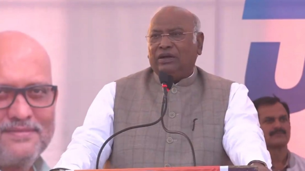 Mallikarjun Kharge's 'ab ki bar, satta se bahar' retort to BJP's '400 par' remark