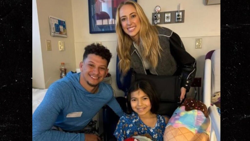 Patrick & Brittany Mahomes Visit Children's Hospital After Shooting, Sit W/ Victims