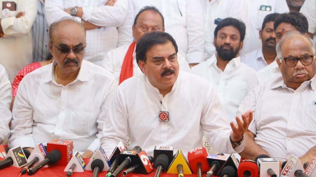 Pawan, Naidu will leave a clue on 2024 joint manifesto at Tadepalligudem public meeting, says Nadendla Manohar