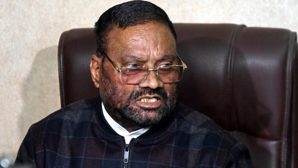 Samajwadi Party leader Swami Maurya quits party post