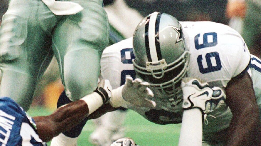 Tony Hutson, Former Dallas Cowboys Player, Dead at 49