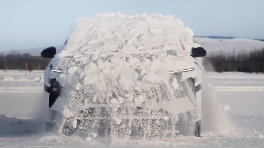 Watch this Chinese EV shake off snow like a puppy