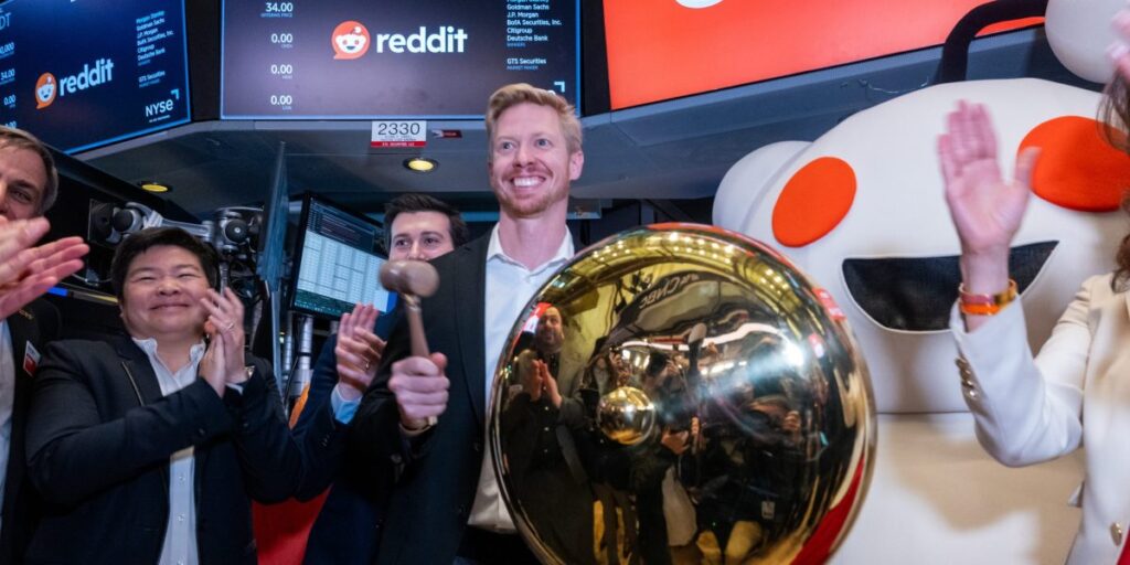 Reddit closes nearly 50% higher on 1st trading day in latest sign IPO market heating up