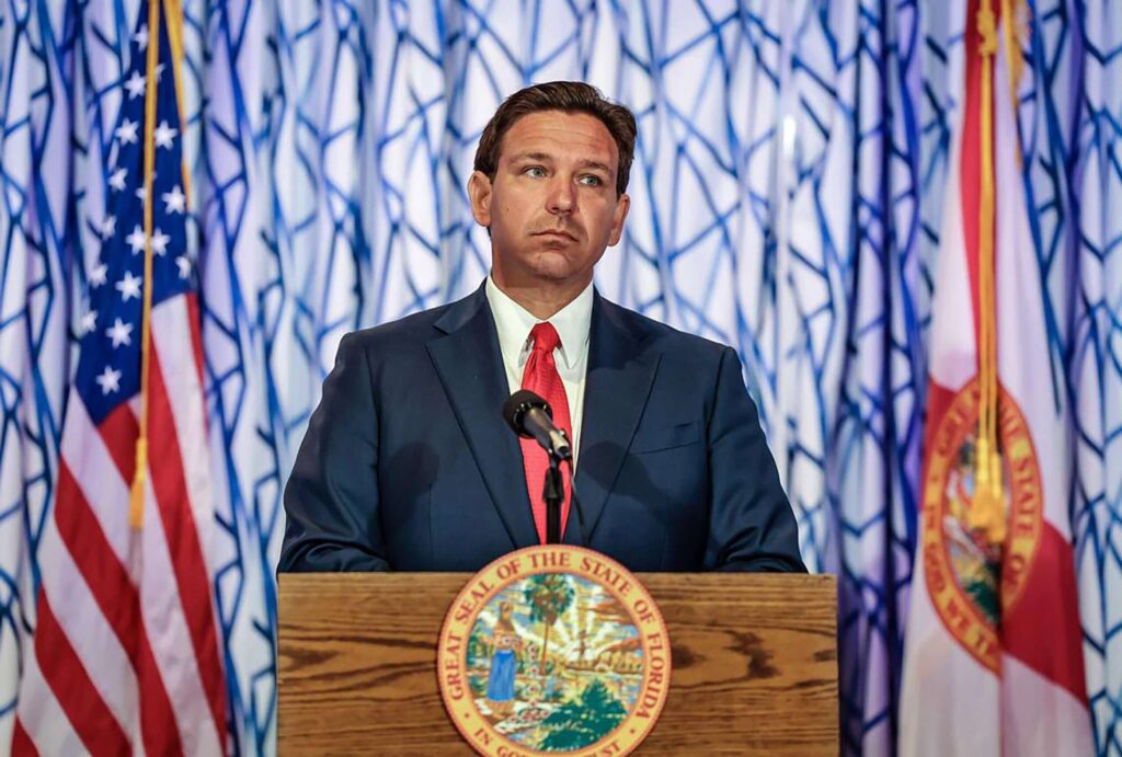 Ron DeSantis Signs Florida Social Media Age-Verification Bill