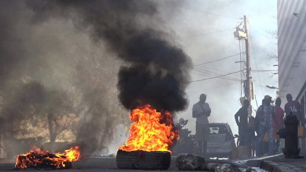 Thousands of inmates escape prison amid deepening Haiti violence | Politics News