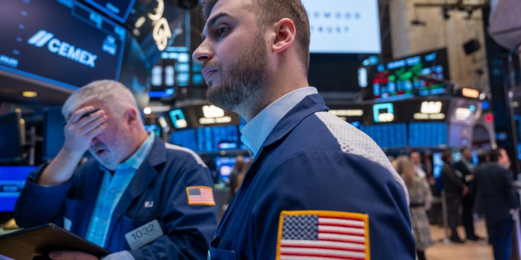 Why recession is still coming and AI isn't driving markets and may be a bubble: analyst