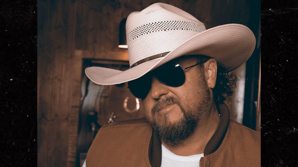 Country Singer Colt Ford Suffers Heart Attack After Show, Stable In ICU