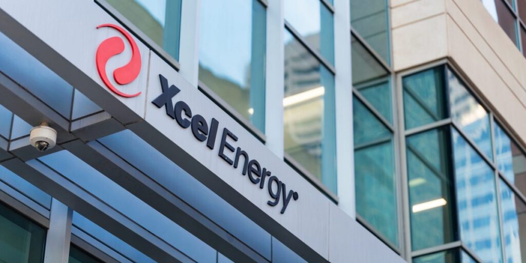 Xcel cuts power to Colorado customers amid wildfire risk